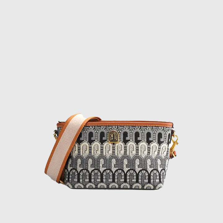 Street Style G-Jacquard Shoulder Bag