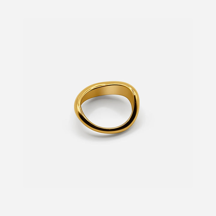 Curved Ring - Gold