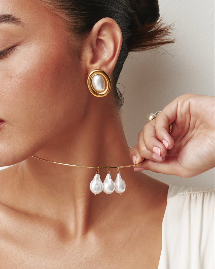 Pearl Drop Collar Necklace