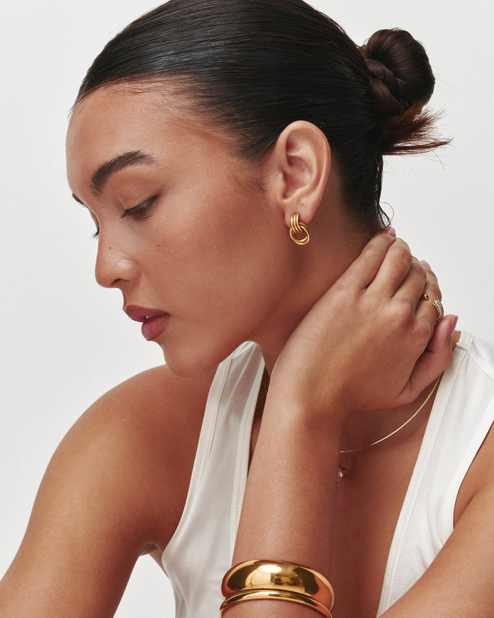 Mini Knot Earrings Gold