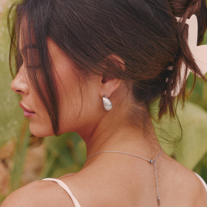 Pebble Tear Drop Earring - Silver