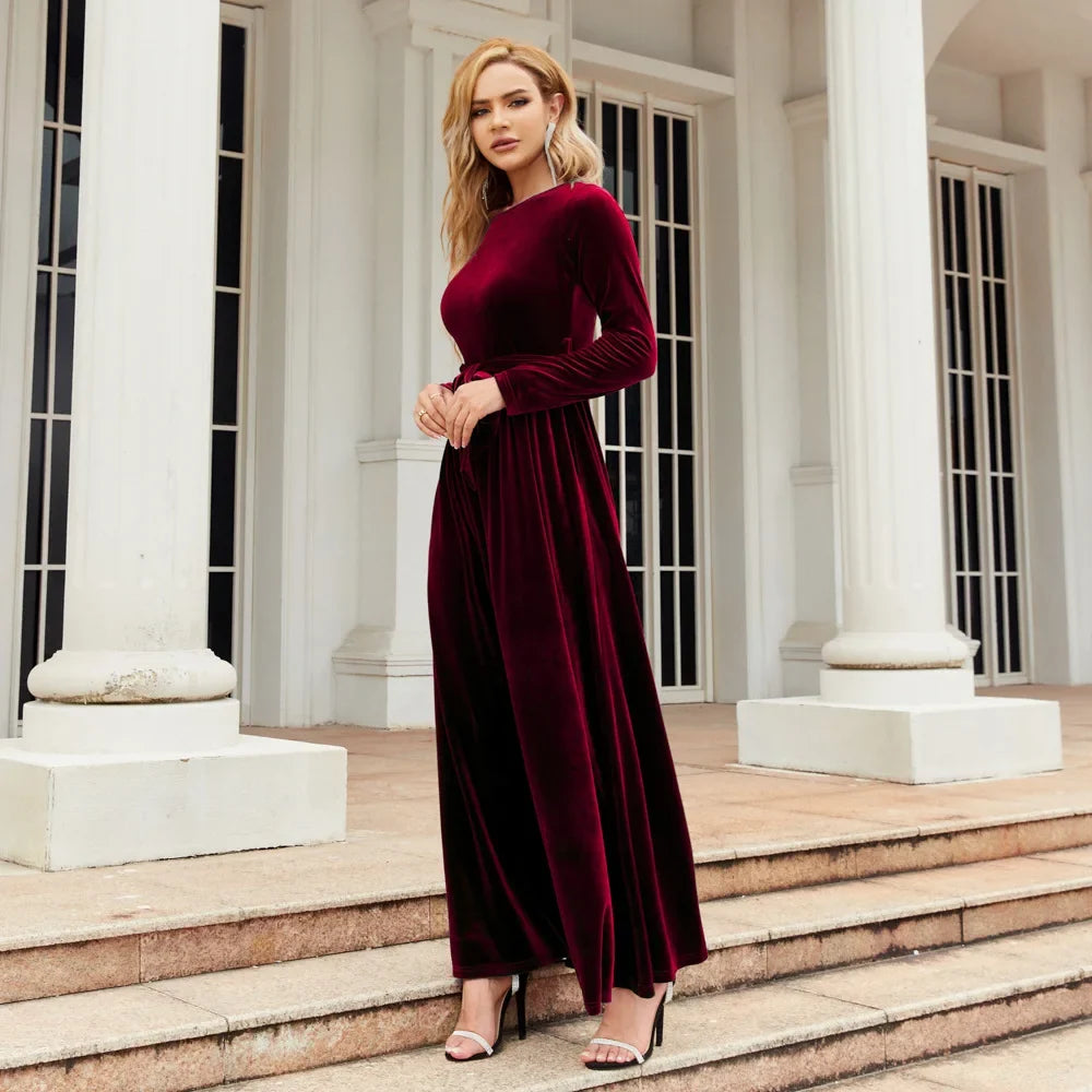 Dalia™ | Luxurious velvet dress