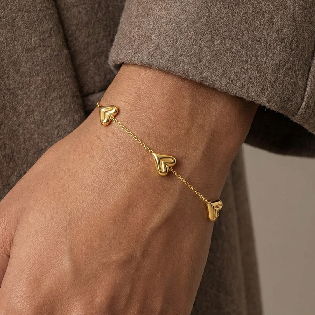 Love Heart Bracelet - Gold
