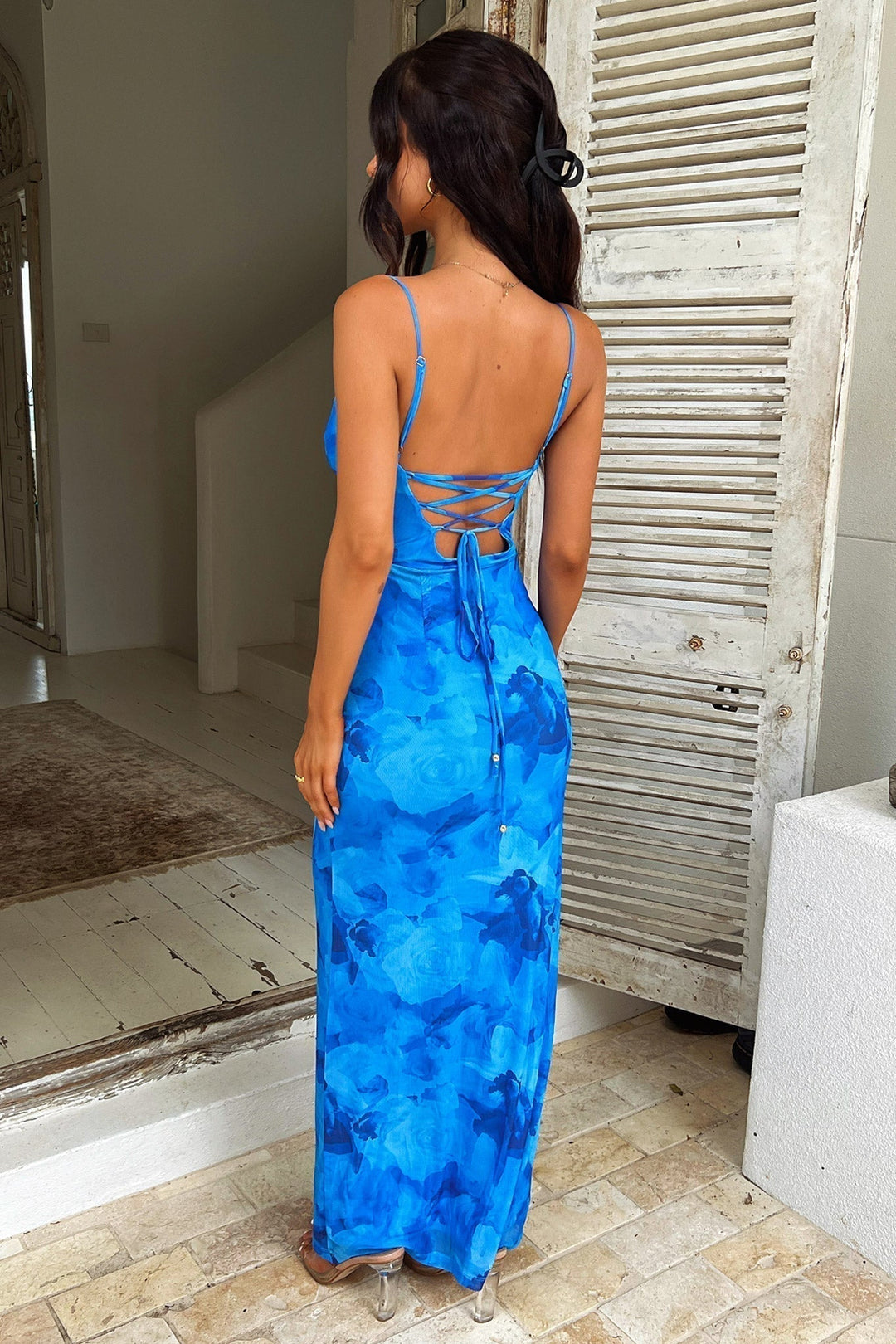 Lucina - Elegant Maxi Dress