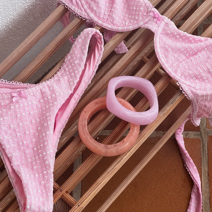 Rosa Bangle